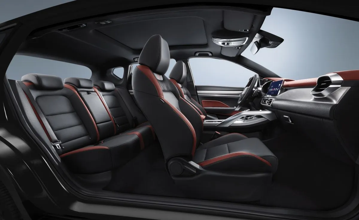 Geely Coolray и Belgee X50 — салон
